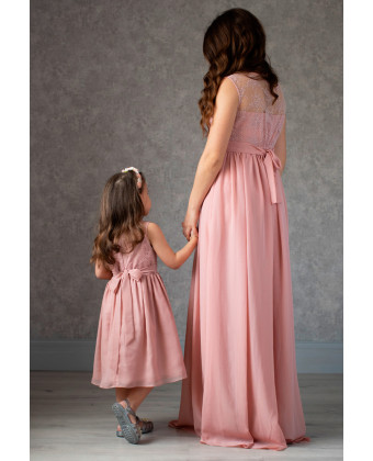 Нежные платья для мамы и дочки